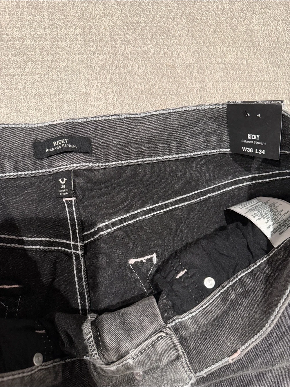 True Religion Men's Washed Charcoal Relaxed Straight Jeans NWT